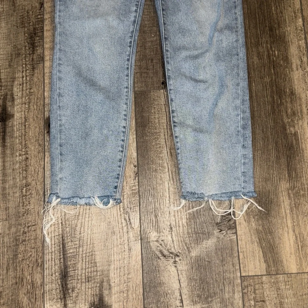 Tinseltown Light Blue Buttonfly Ankle Jeans
